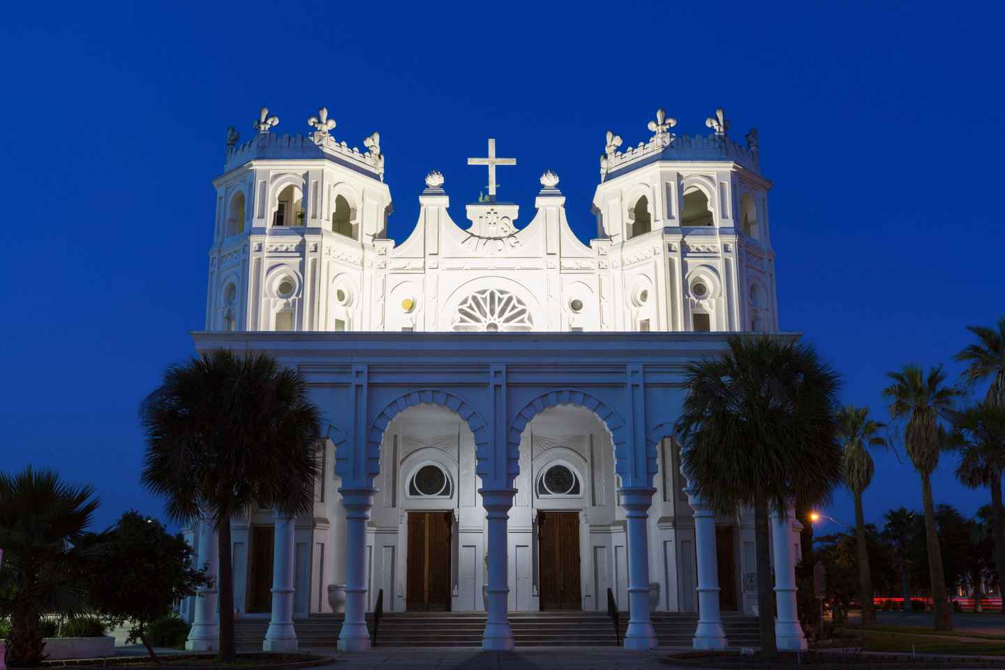 Galveston: Shadows of Revelry Adults Only Walking Tour thumbnail