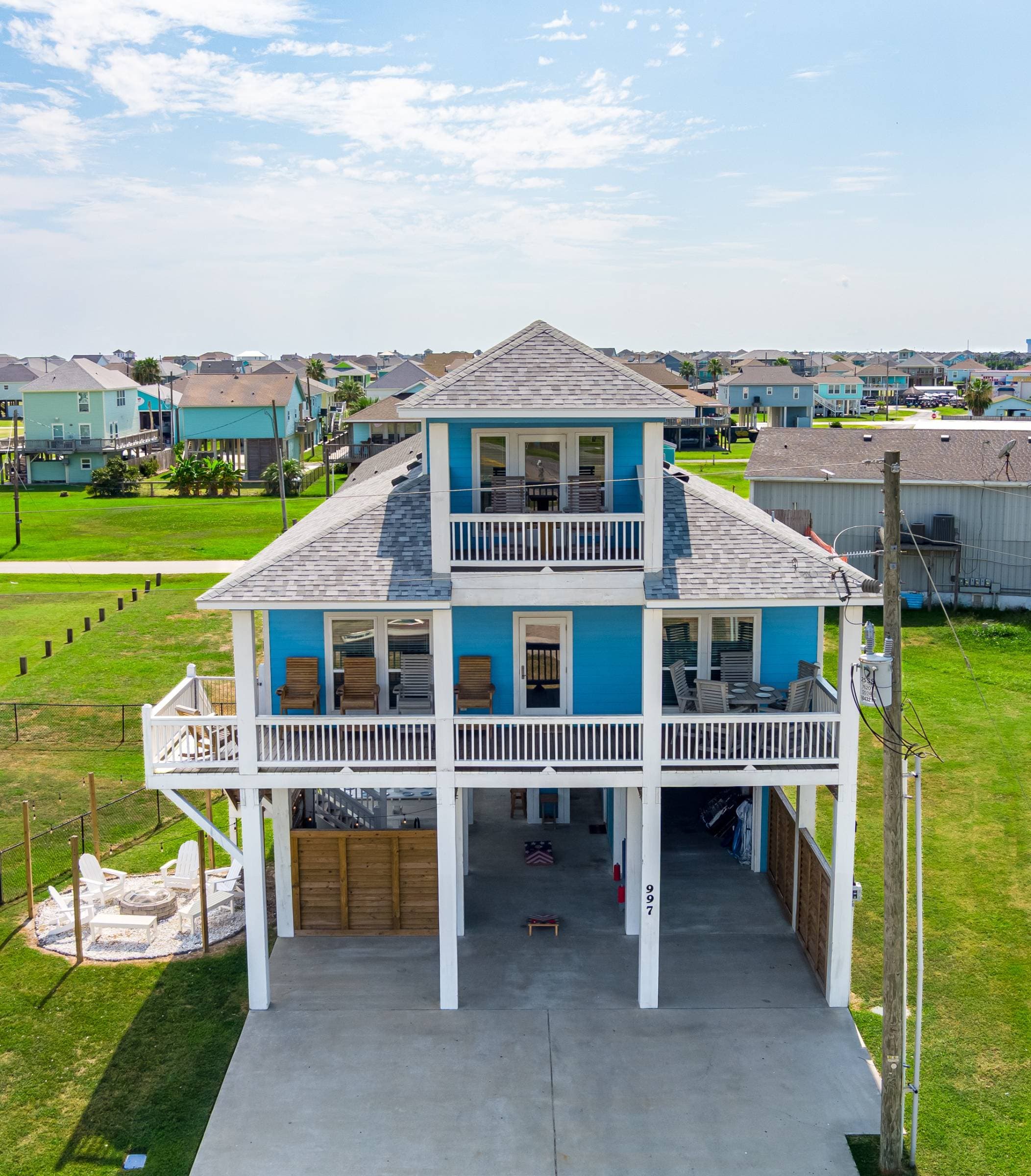 Welcome to Crystal Waters Beach House—a spacious coastal getaway on a beach access road, where you can reach the shore by foot, in a rented golf cart, or by driving your own vehicle.